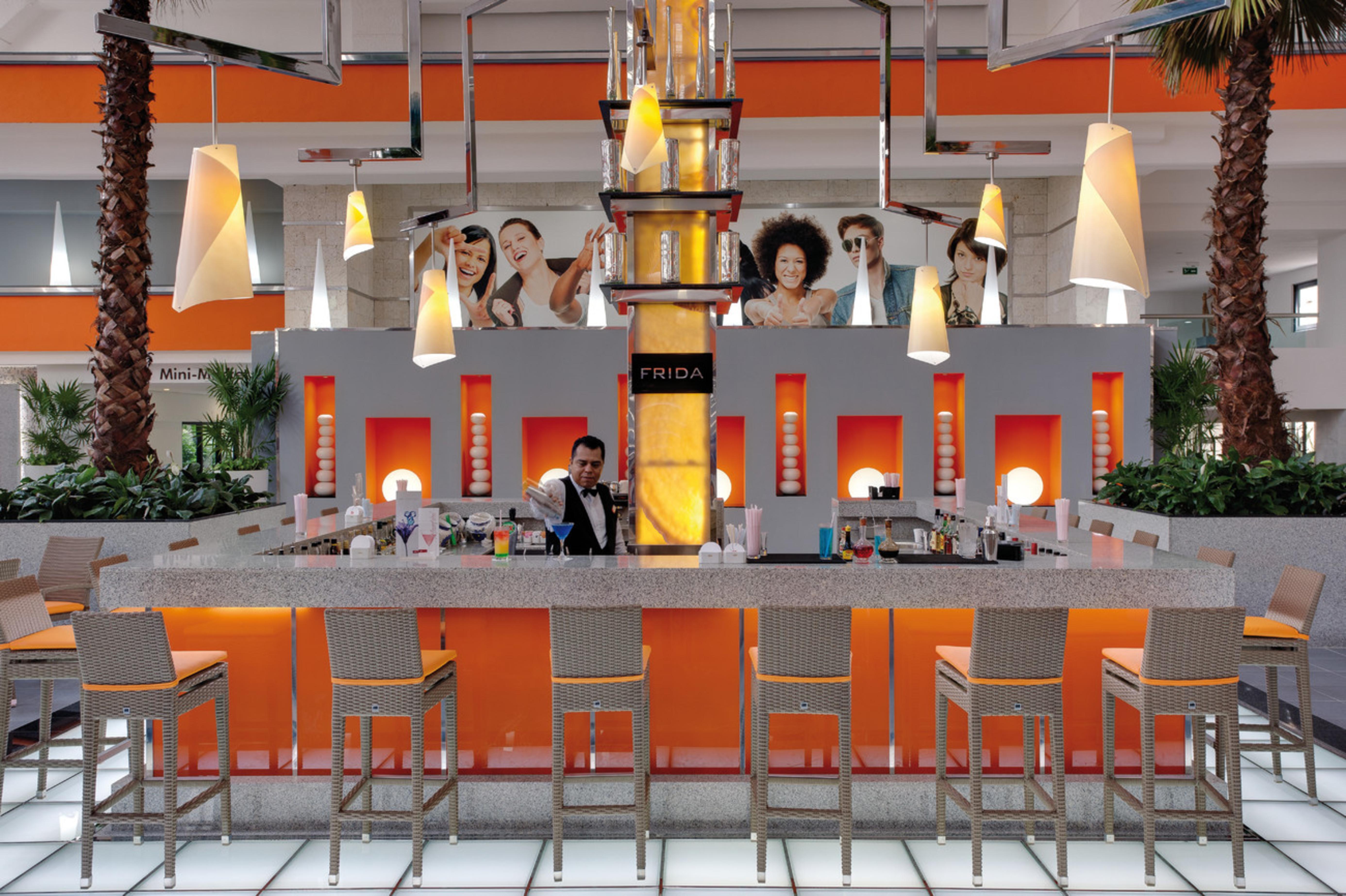Hotel Riu Caribe Cancún Restaurant foto
