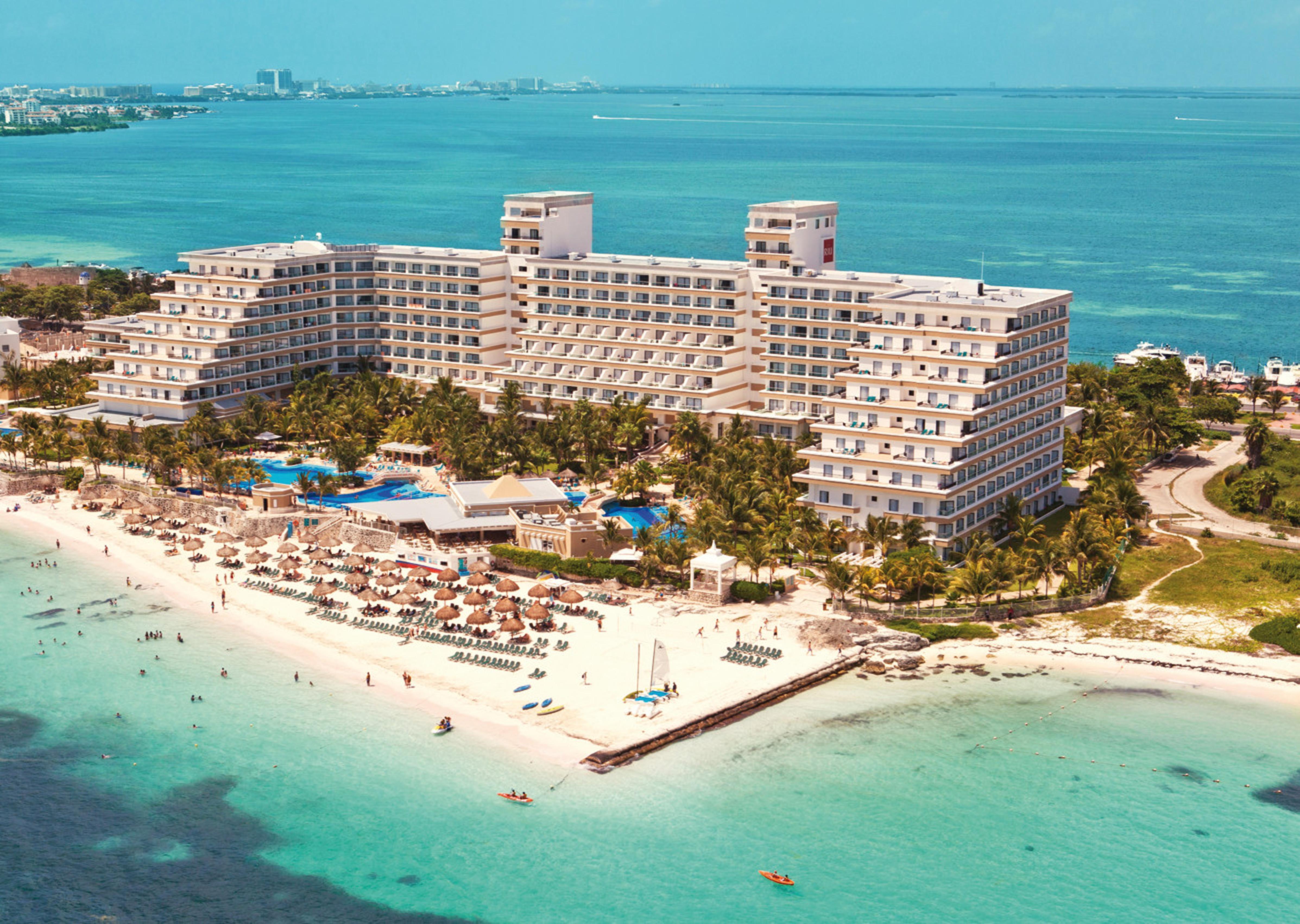 Hotel Riu Caribe Cancún Exterior foto