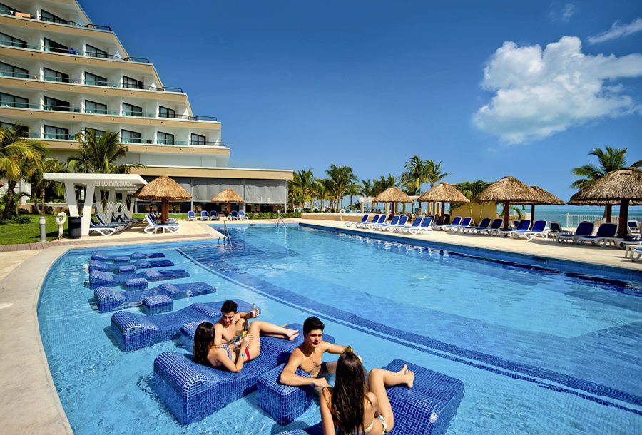 Hotel Riu Caribe Cancún Exterior foto